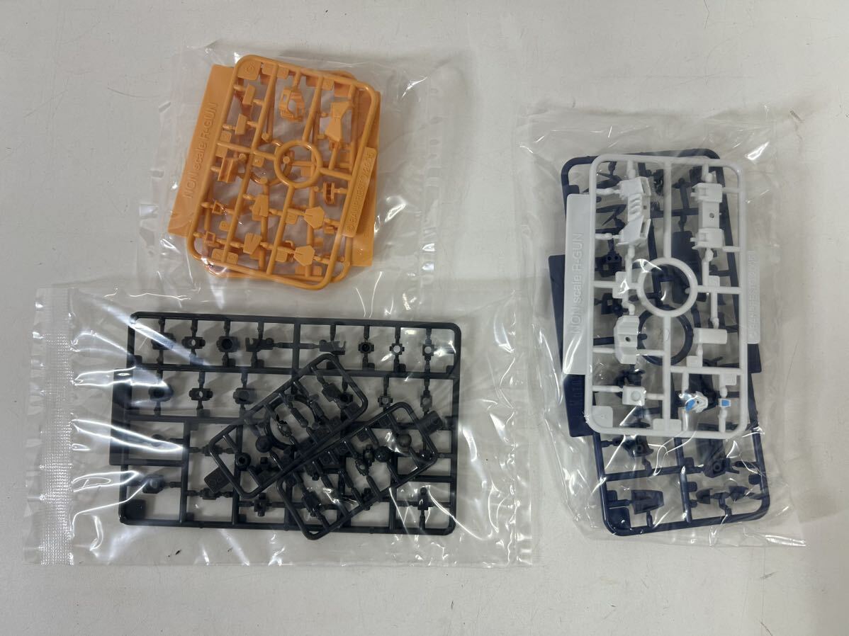 [ including in a package un- possible ]hyuke Vine R-GUN 2 point set sale "Super-Robot Great War" OG parts not yet verification junk treatment not yet constructed [37490]