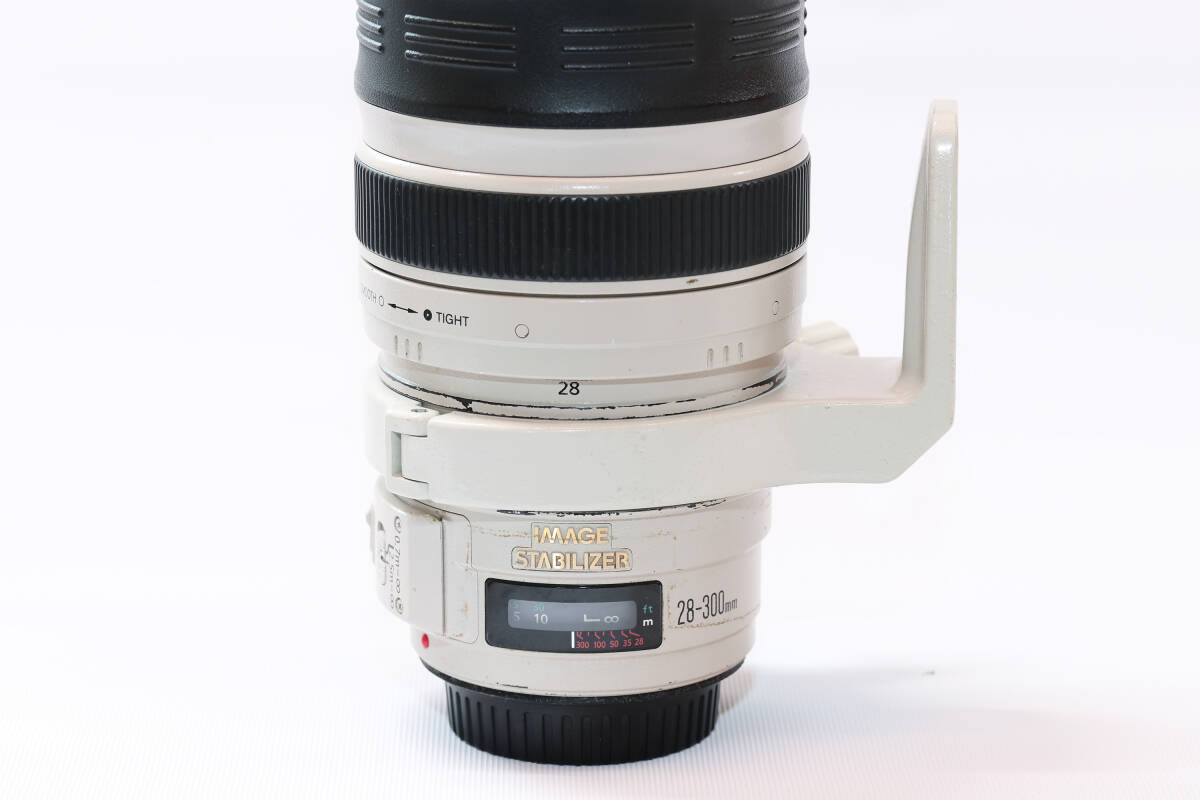  Canon Canon EF28-300mm F3.5-5.6 L IS US Junk 