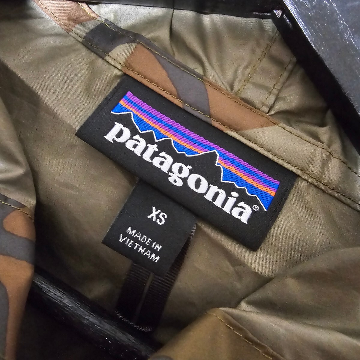 正規品 Patagonia パタゴニア 迷彩マウンテンパーカー ジャケット の画像5