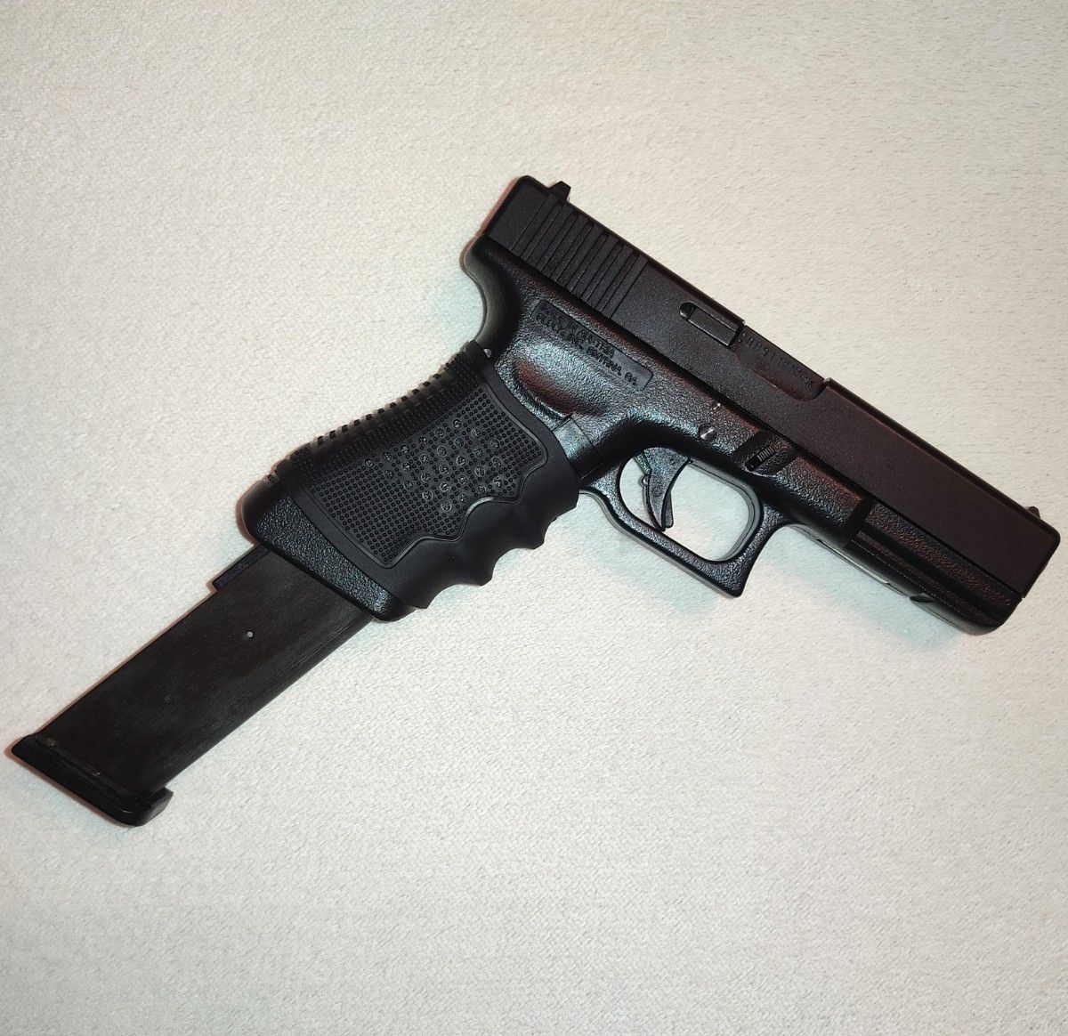 KSC G18C グロック18C ロングマガジン・ラバーグリップ・アルミ KSC G18C グロック18C ロングマガジン・ラバーグリップ・アルミ