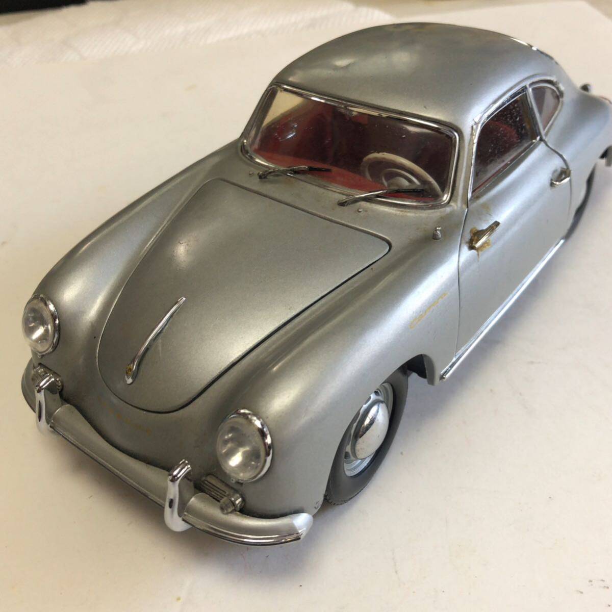  Sunstar 1/18 Porsche 356A 1958