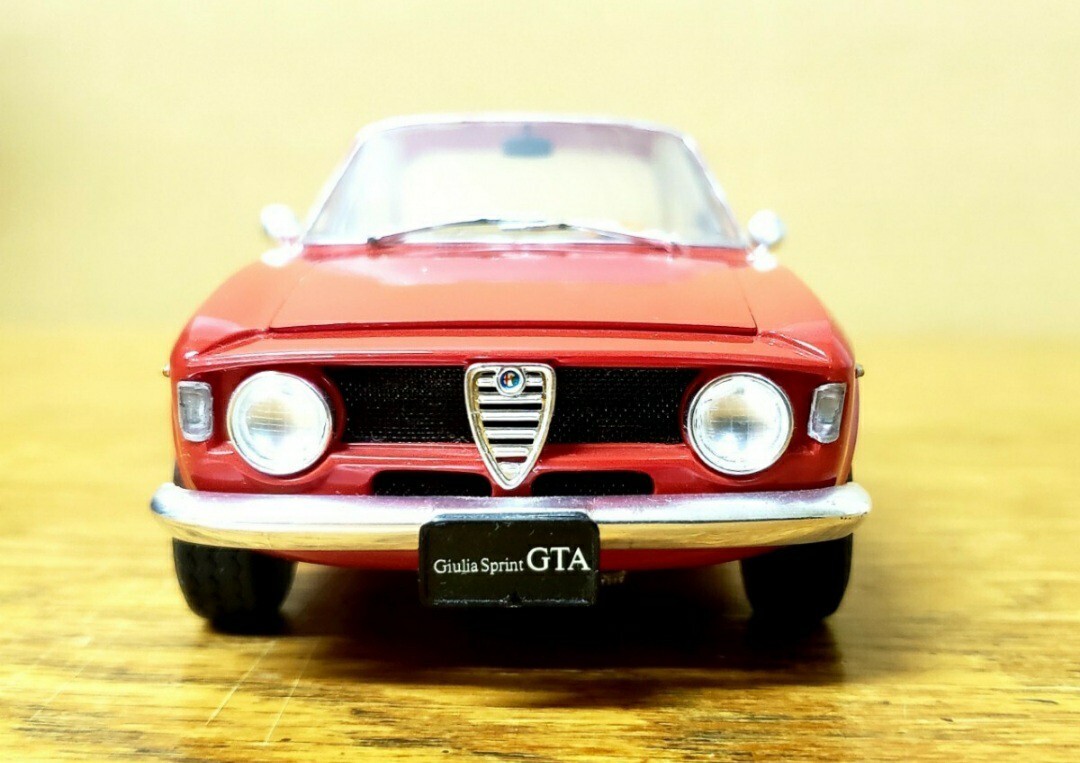 TAMIYA 1/24　Alfa Romeo Giulia Sprint GTA　タミヤ完成品 アルファロメオGTA _画像8