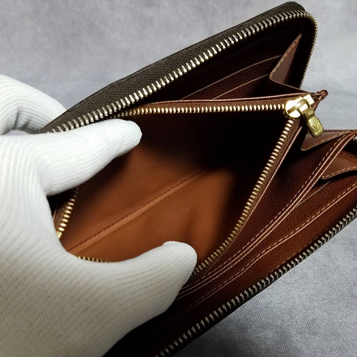 【良好　クリーニング済】 LOUIS VUITTON　ルイヴィトン　モノグラム　レザー　ジッピー ウォレット　ラウンドファスナー長財布　M60017_画像4