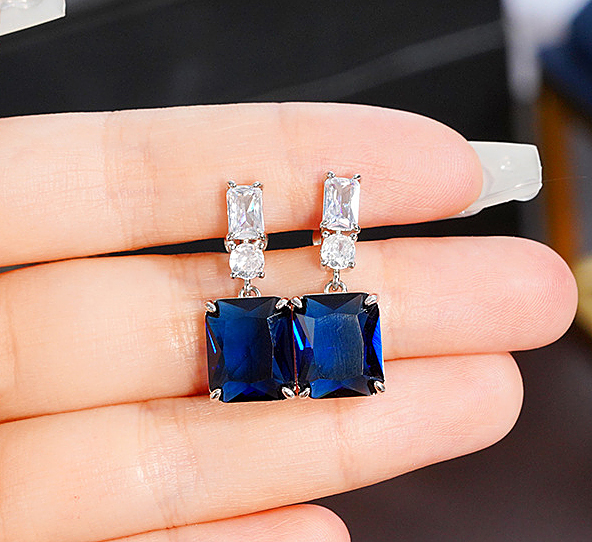 N241706*Bigstone*[ charm. blue ] charm . lustre * fashion feeling up * Europe and America very popular earrings 