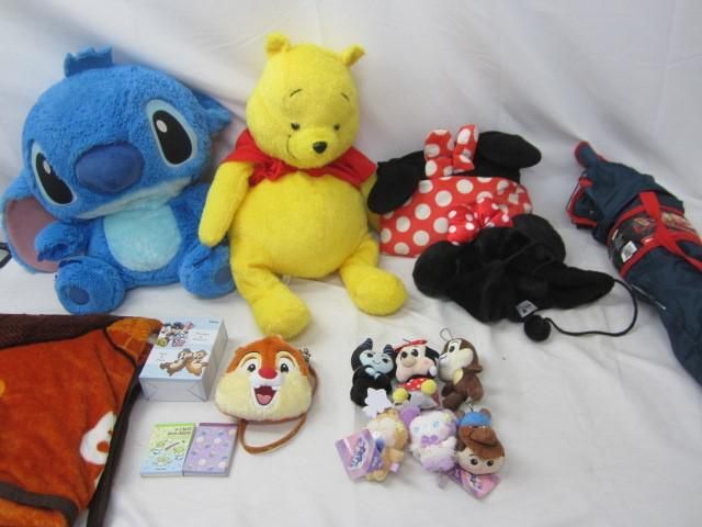 [ set sale secondhand goods ] Disney The Cars minnie Stitch other folding chair fan cap soft toy etc. g