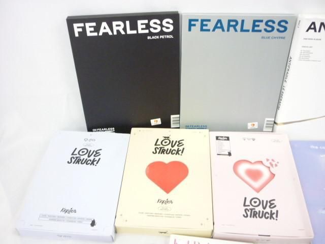 【同梱可】中古品 韓流 LE SSERAFIM KARA Kep1er BEST CLIPS FEARLESS LOVE STRUCK! CD DVD 等 グッズセットの画像2