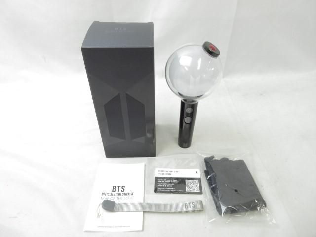 [ including in a package possible ] secondhand goods .. bulletproof boy .BTS MAP OF THE SOUL ON;E Blu-ray trading card Vtete penlight etc. goods set 