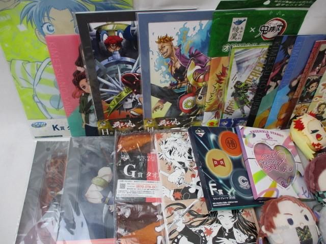 [ including in a package possible ] secondhand goods anime ... blade .. around war Detective Conan other soft toy acrylic fiber key holder can badge etc. goods 