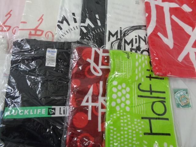 【同梱可】良品 アーティスト LUCKLIFE 赤色のグリッター ドラマストア 他 Tシャツ マフラータオル 等 グッズセット_画像7