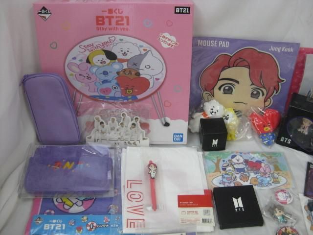 [ including in a package possible ] secondhand goods .. bulletproof boy .BTS BT21 Mini table big mug mascot etc. goods set 