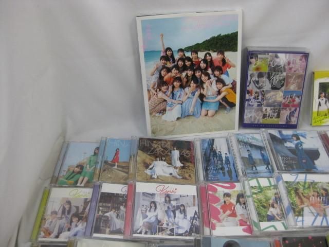 【同梱可】中古品 アイドル 乃木坂46 日向坂46 欅坂46 ALL MV COLLECTION DVD 他 CD 写真集 生写真 19枚 グッズセッ_画像2