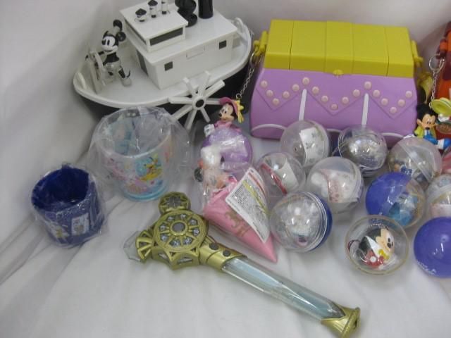 [ including in a package possible ] secondhand goods Disney steam boat Willie 35 anniversary other snack case Capsule toy etc. goods set 