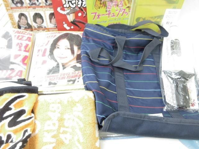 【同梱可】中古品 アイドル AKB48 他 マフラータオル Tシャツ トートバッグ 生写真 等 グッズセット_画像5