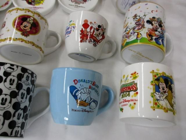 [ set sale ] operation not yet . Disney Mickey minnie Donald other Christmas mug . plate plate etc. goods se