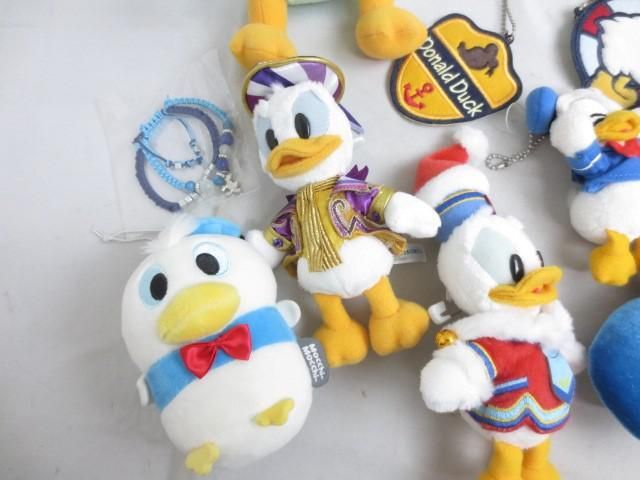 [ including in a package possible ] secondhand goods Disney Donald only . main . soft toy badge Katyusha etc. goods set 