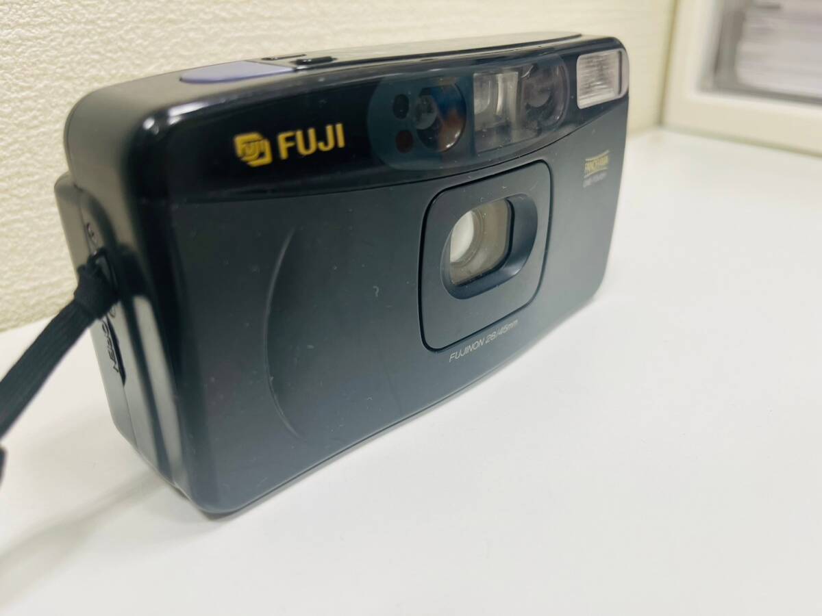【SYC-4130】【1円〜】フジ FUJI CARDIA Travel mini OP FUJINON 28mm/45mm パノラマ ONE-TOUCH コンパクトカメラ 動作未確認 ジャンク_画像2