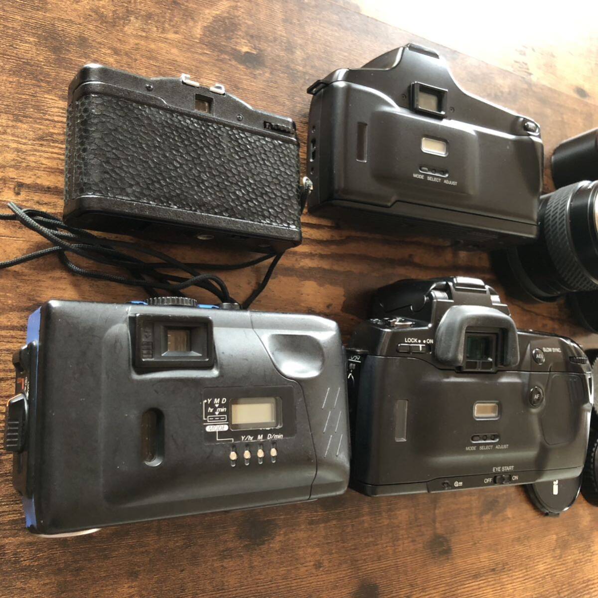 まとめ フィルムカメラ 7台 レンズ 3本セット Nikon AW AD L35 防水 LOMO LC-A Polaroid Yashika Minolta ポラロイド トイカメラ #7732_画像6