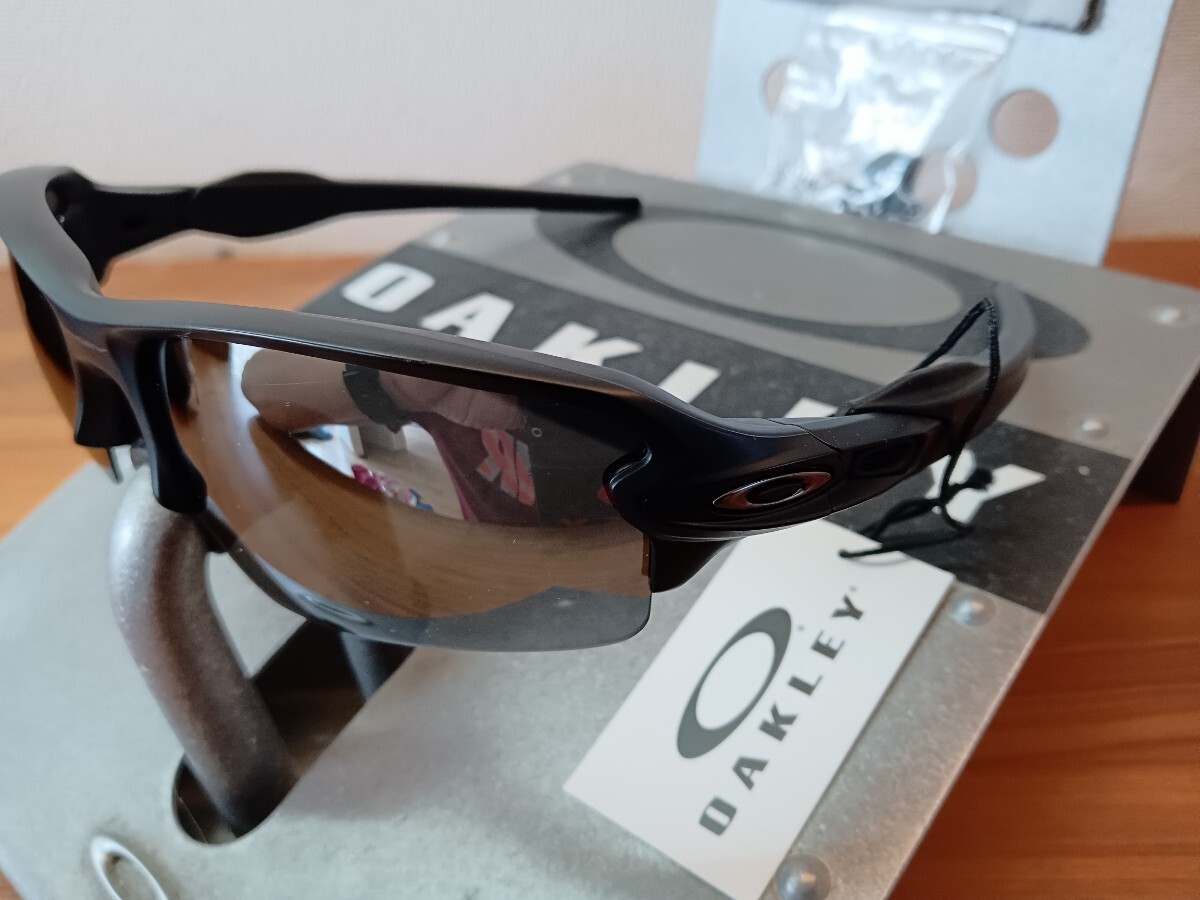 【未使用♪偏光♪】アジアンフィット/フラック2.0/オークリー/oakley/flak2.0 検サングラス　ランニング 釣り ゴルフ_画像4