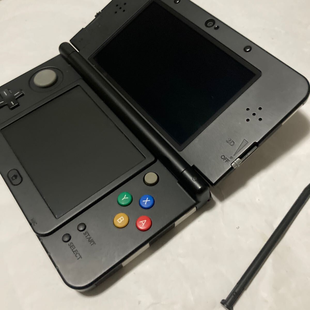 送料無料 NEW ニンテンドー3DS 本体 ブラック きせかえプレート チェック ペン SDカード付 KTR-001 Nintendo3DS 3DS Newニンテンドー3DS _画像6
