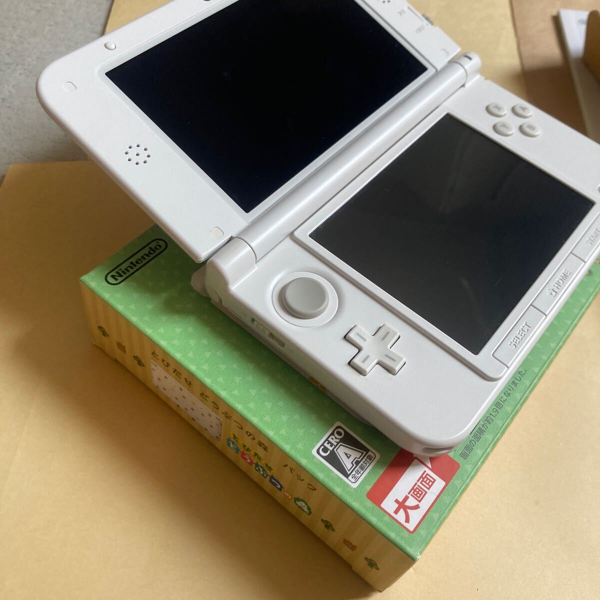 送料無料 ニンテンドー3DS LL とびだせ どうぶつの森 パック タッチペン SDカード等付 ジャンク SPR-001 3DS 3DSLL NINTENDO ニンテンドー_画像8