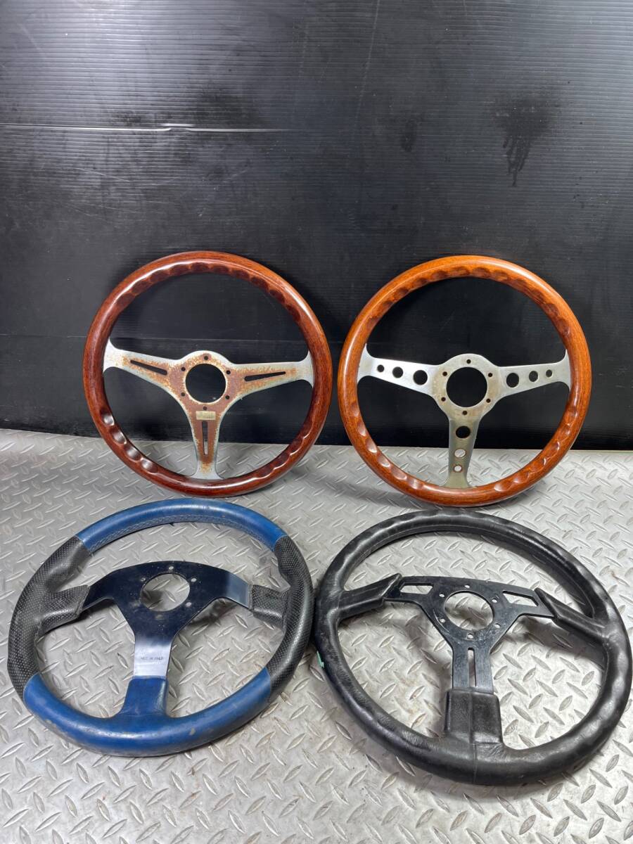 [ present condition goods ] car car steering wheel wood MADE IN ITALY goods 1 piece chronicle have wood Classic Manufacturers type unknown 4 piece set [ cheap exhibition!]