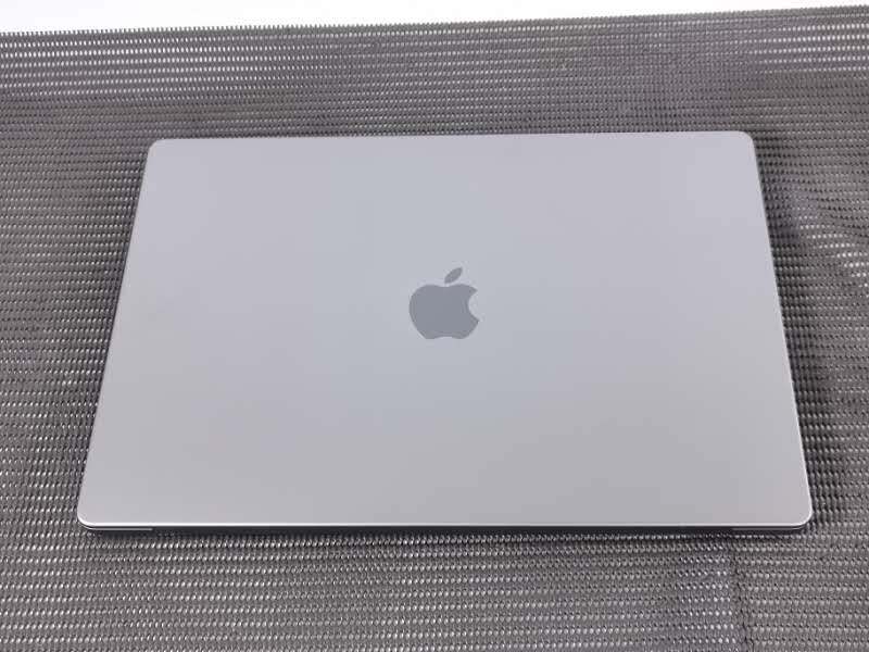 超スペック2021年! Apple 16-inch MacBook Pro XDR 6K Display【 超速SSD1TB 】M1 Pro / メモリ16GB / Wi-Fi / ダブルOS / Office_画像7