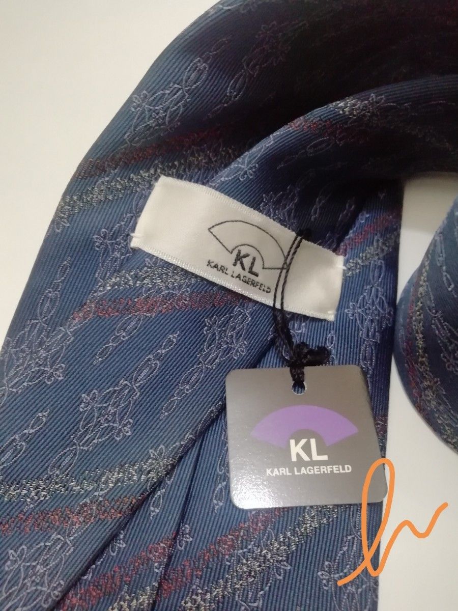 KARL LAGERFLD カールラガーフェルド ネクタイ 未使用タグ付 KARL LAGERFLD カールラガーフェルド ネクタイ 未使用タグ付