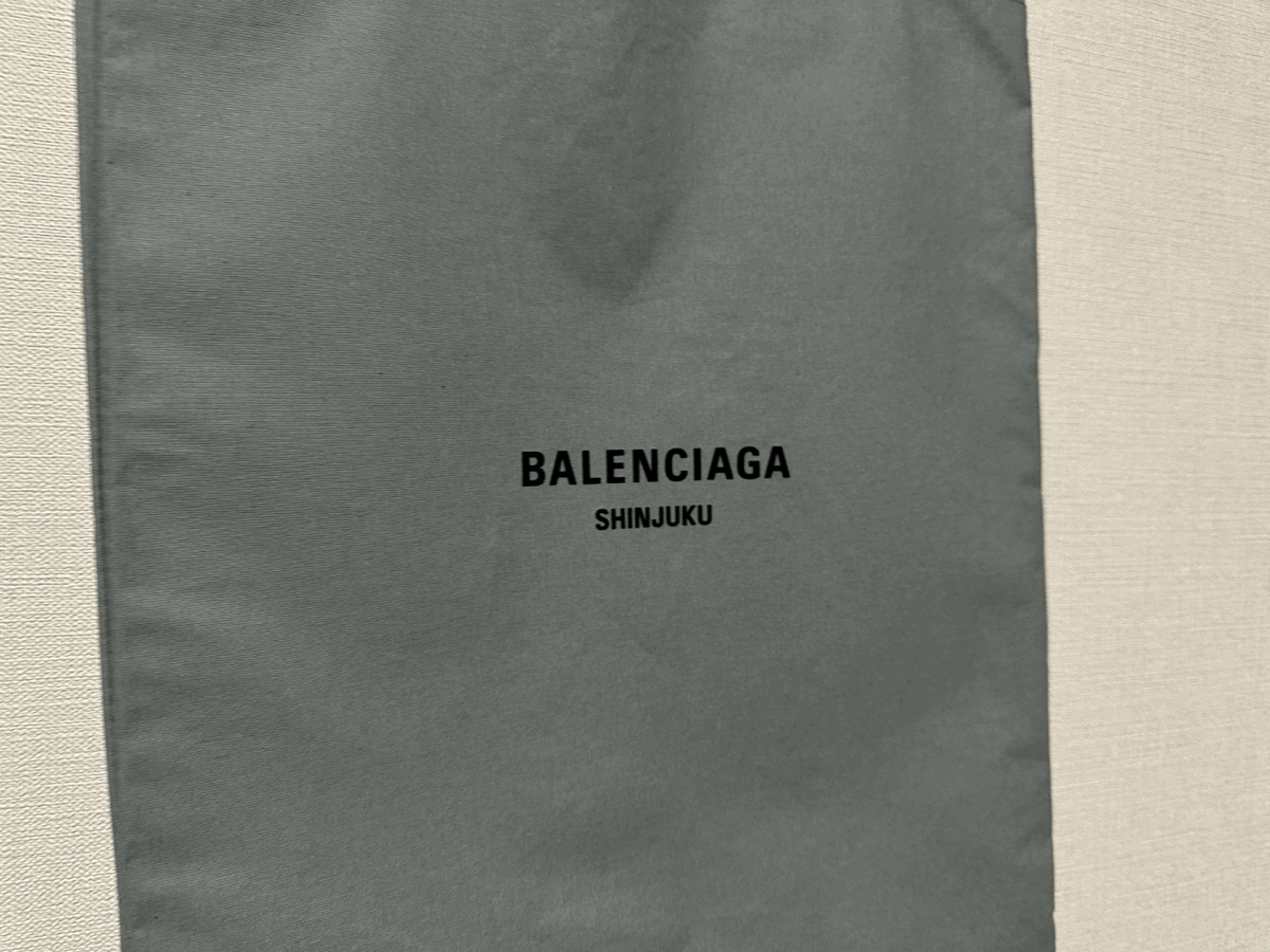 貴重品BALENCIAGAバレンシアガ非売品新宿店移転記念伊勢丹ノベルティトートバッグ_画像3