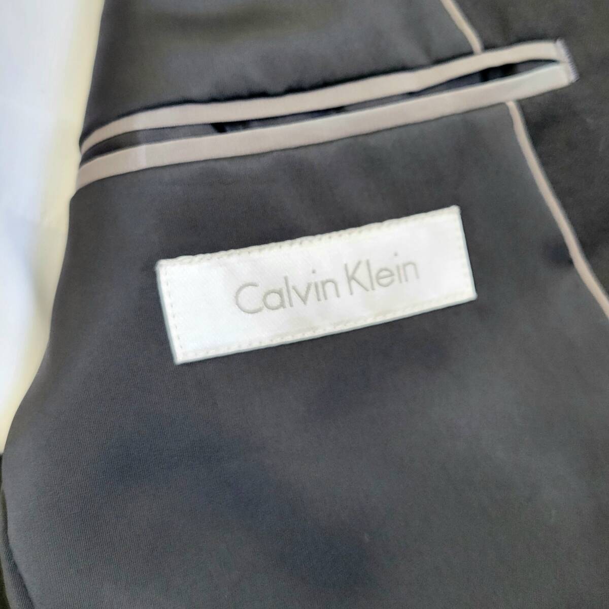 超美品 カルバンクライン Calvin Klein スーツ セットアップ テーラードジャケット 夏ウール 微伸縮 微光沢 ストライプ 刻印B ブラック M位_画像6