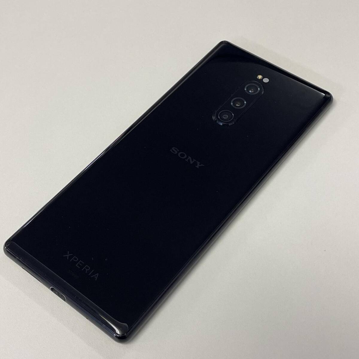 au SONY Xperia 1 SOV40 ブラック (SIMロック解除済)_画像2