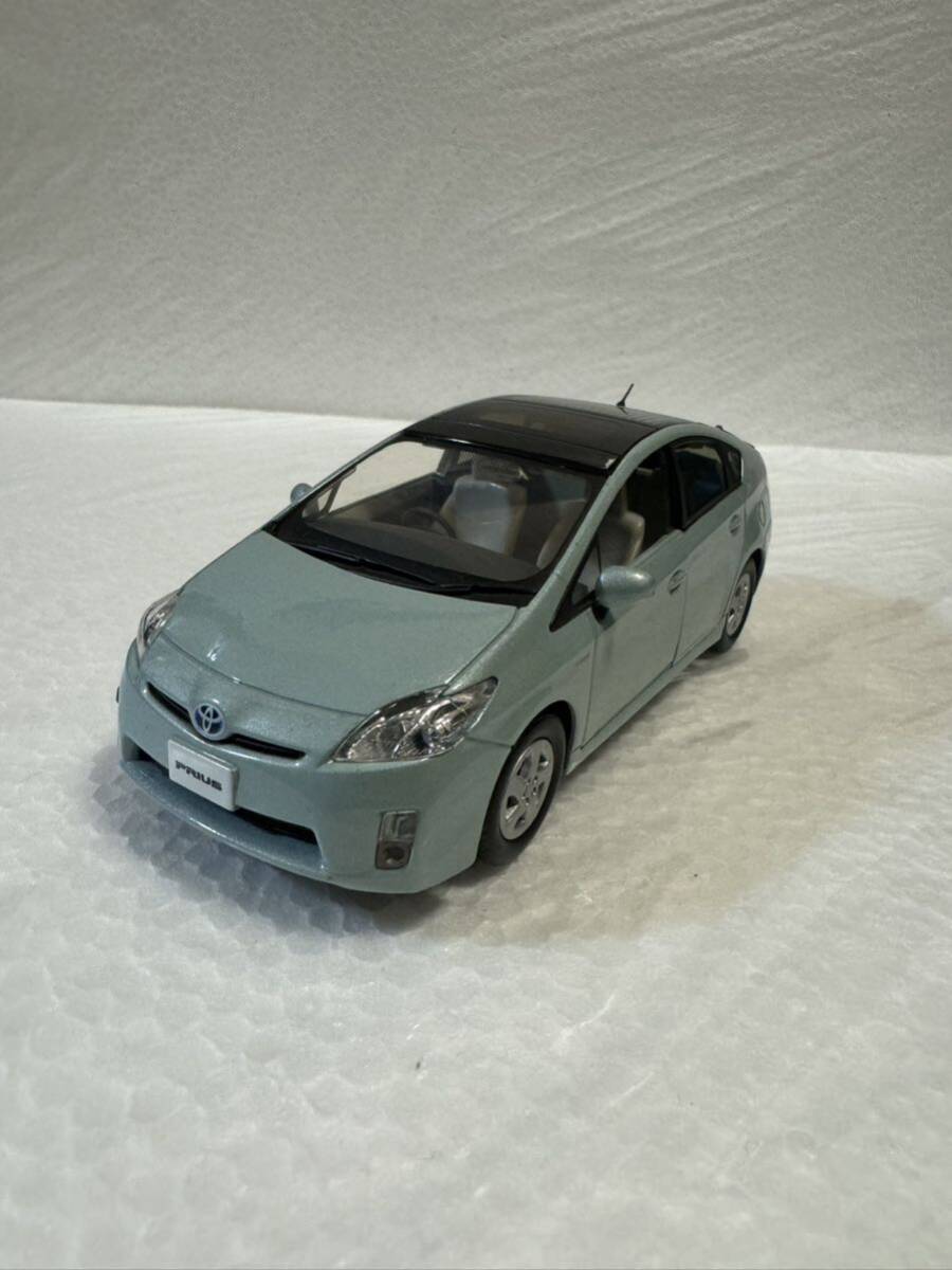 1/30 トヨタ 旧型プリウス PRIUS 前期　カラーサンプル ミニカー 非売品　アクアブルーメタリック