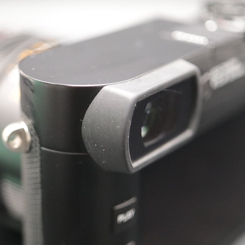 ★ 【中古】 ライカ Q2 19050 コンパクトデジタルカメラ 【Leica】 SUMMILUX 1：1.7/28 ズミルックス f1.7/28mm_画像6