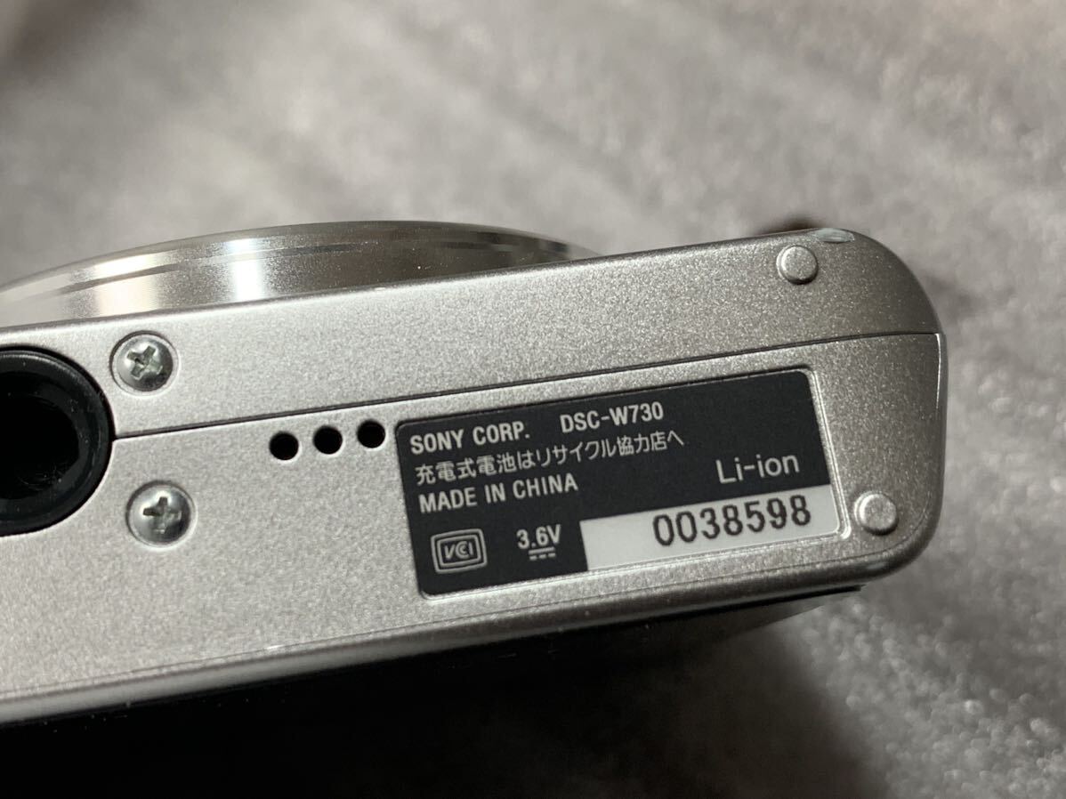 【本体のみ】 SONY Cyber-shot ソニー サイバーショット DSC-W730 Optical Steady Shotコンパクトデジタルカメラ シルバーの画像9