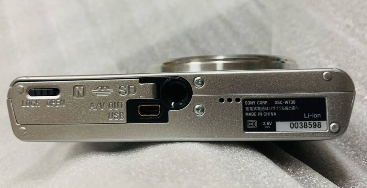 【本体のみ】 SONY Cyber-shot ソニー サイバーショット DSC-W730 Optical Steady Shotコンパクトデジタルカメラ シルバーの画像5