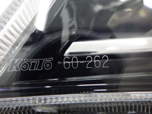 2131546♪ ランドクルーザープラド 150系 後期 左ライト LED KOITO 60-262 TRJ150/GDJ150/GDJ151 LAND CRUISER PRADO_画像4