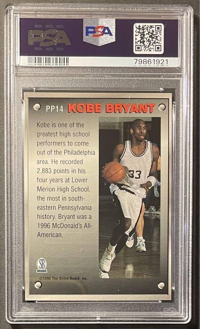 【 RC Insert / PSA 8 】Kobe Bryant 1996 Score Board Autograph Basketball Pure Performance コービー レイカーズ ルーキーカード NBA_画像2