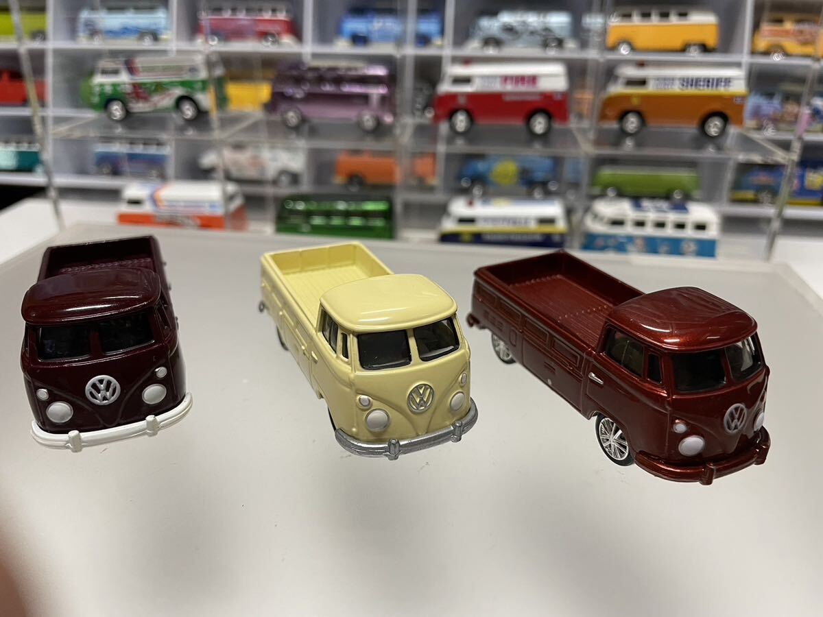 ★ビンテージトイ Johnny Lightroom ジョニーライトニング ミニカー　VW 1960 年代のフォルクスワーゲン VW ピックアップ　3色1:64、_画像2