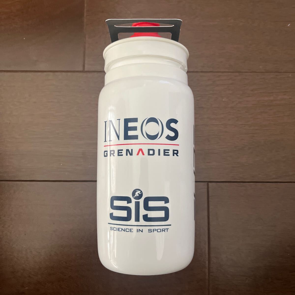 Elite Fly Team Bottle 550ml Ineos Grenadier White(エリート フライ チーム グレナディア ホワイト)PINARELLO DOGMA(ピナレロ ドグマ）の画像1