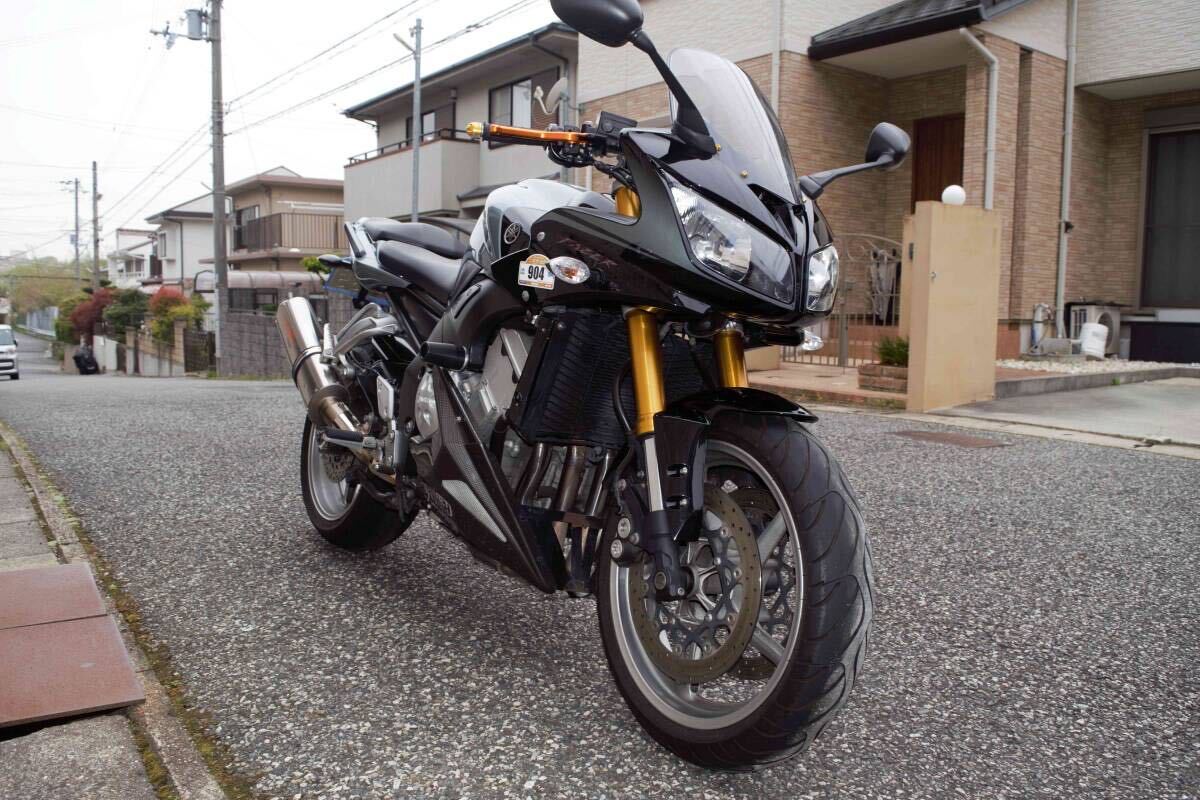 YAMAHA　FZ1フェザー国内仕様　車検あり　神戸発　即乗りOK_画像1