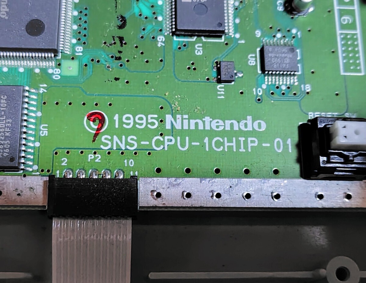 スーパーファミコン 1chip 1チップ 01 後期型 ソフト3本・コントローラー2種・ステレオAVケーブル・収納ケース セット_画像4