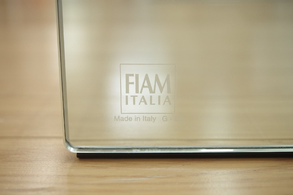 FIAM Italiaフィアムイタリア ガラステーブル ローテーブル コーヒーテーブル モダン デザイナーズ 120×120 ロビー リビング 直接引取推奨