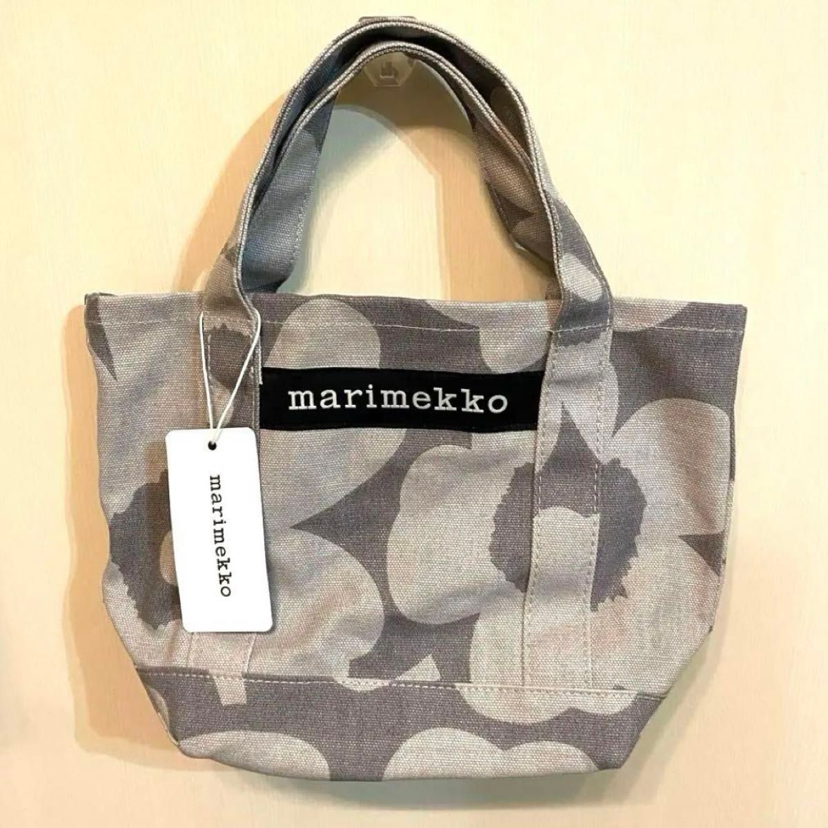 新品marimekko マリメッコ　セイディ　トートバッグ　グレー　タグ付