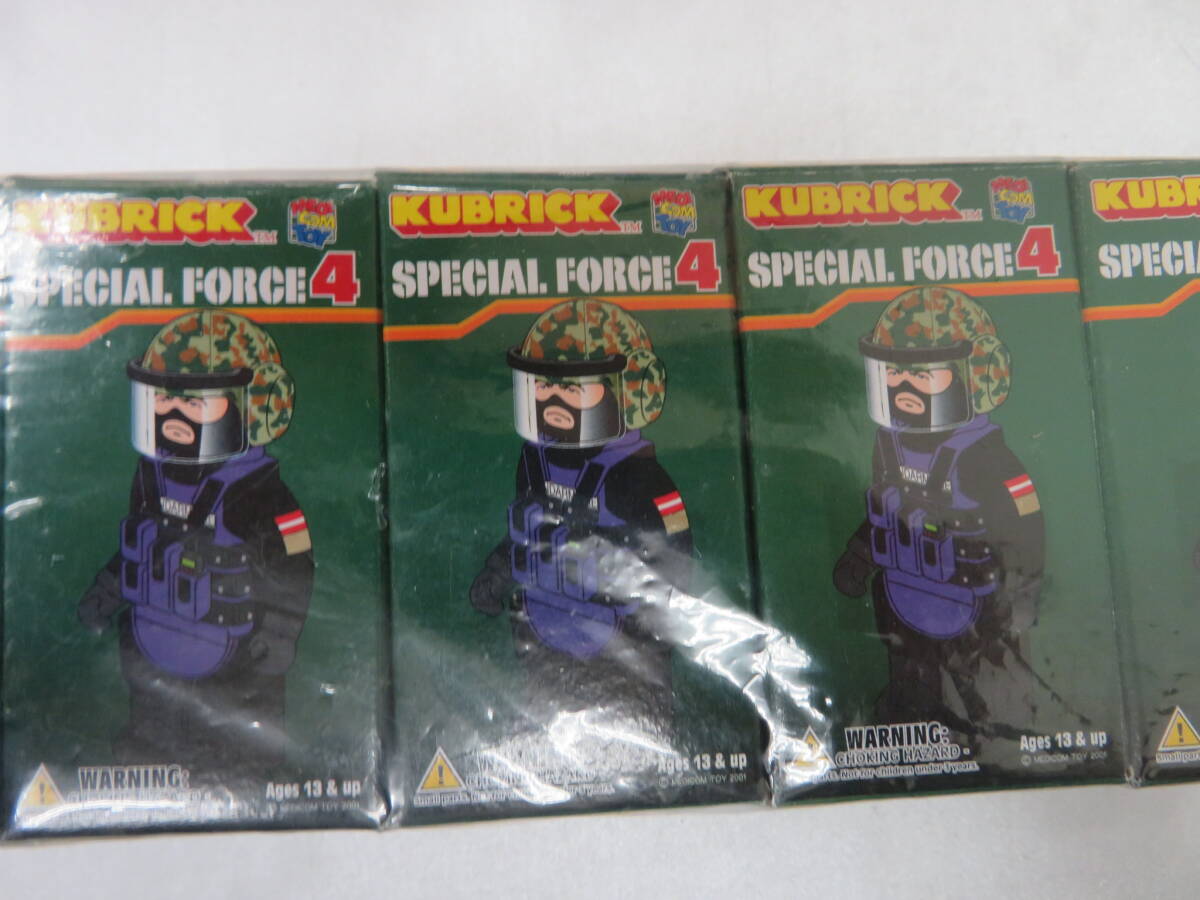 [KUBRICK] SPECIAL FORCE 4 COBRA (5 body set ) Kubrick storage goods 