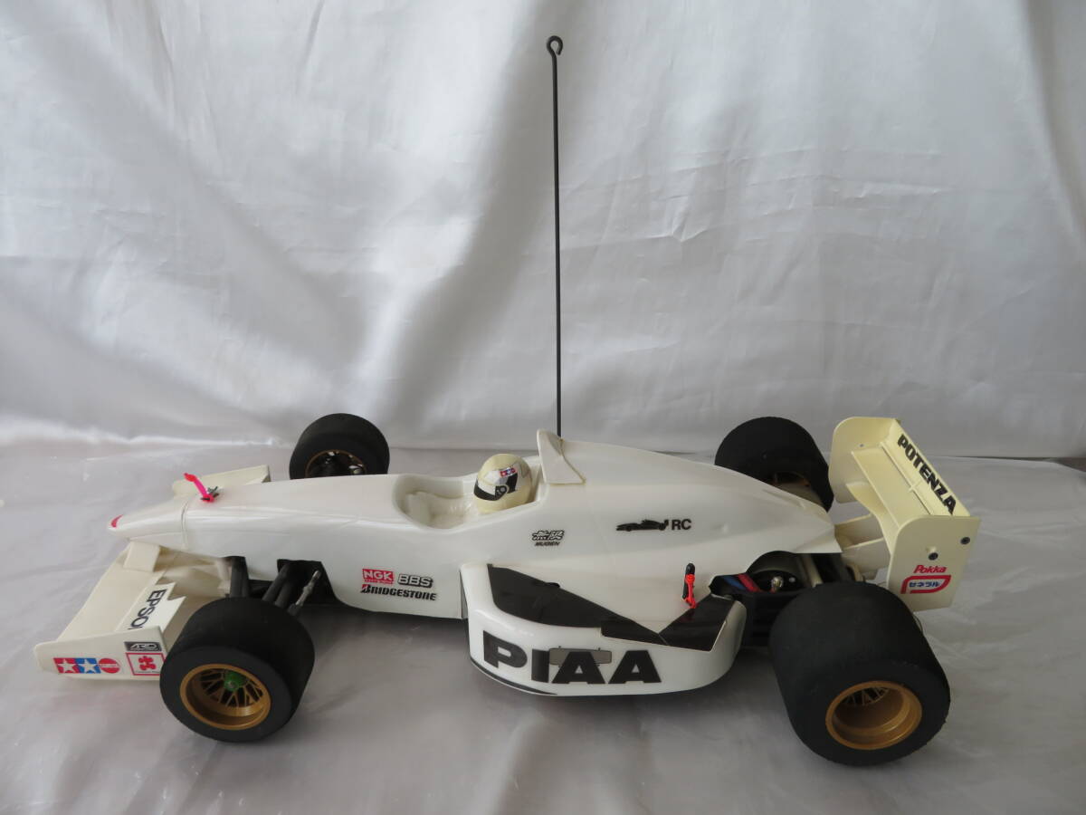 1.[TAMIYA]F1 радиоконтроллер белый F103 карбоновый вал Tamiya Tamiya утиль 