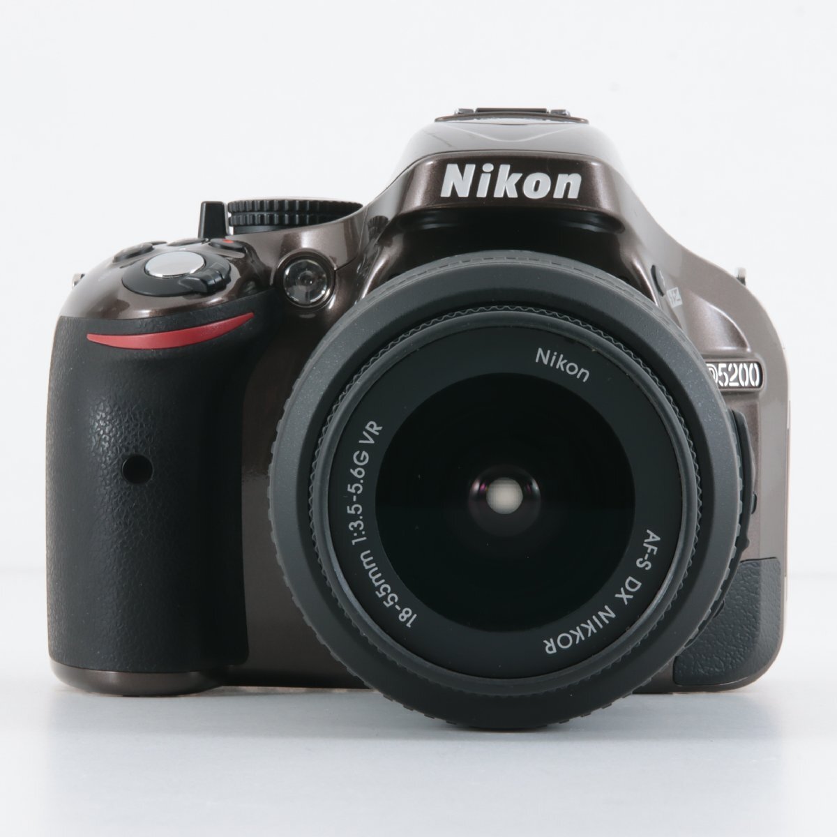 1円～ Nikon ニコン デジタル一眼カメラ D5200 / AF-S NIKKOR 18-55mm 1:3.5-5.6G ※チャージャーなし 【電源ONのみ確認】の画像1