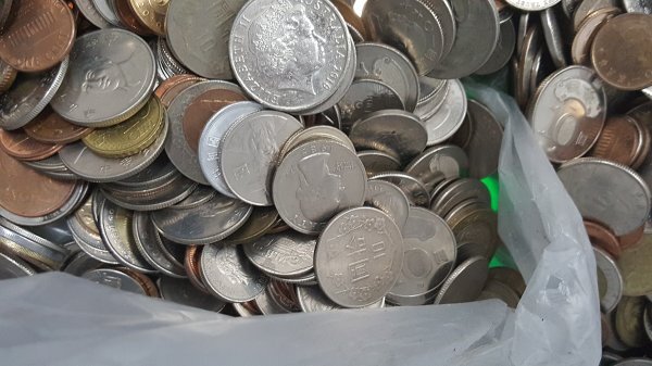 SP12　外国コイン、アメリカ、ユーロ、中国、韓国など小銭、雑銭　9,832g　9.5kg以上_画像7