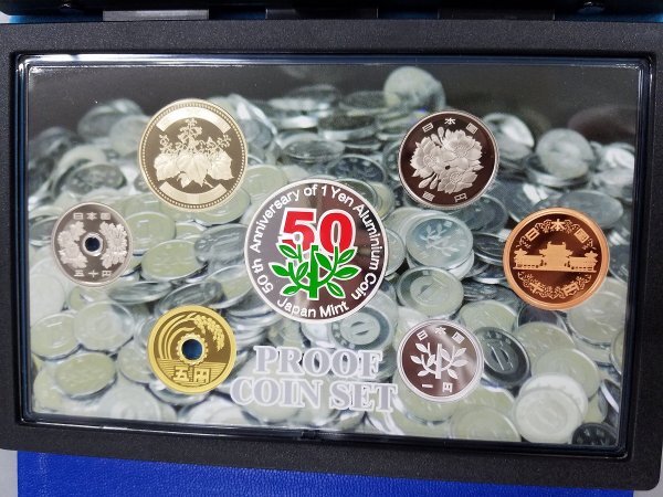 0502A7 日本 プルーフ貨幣セット おまとめ4点 ドラえもん生誕35周年 リカちゃん50周年記念 などの画像5