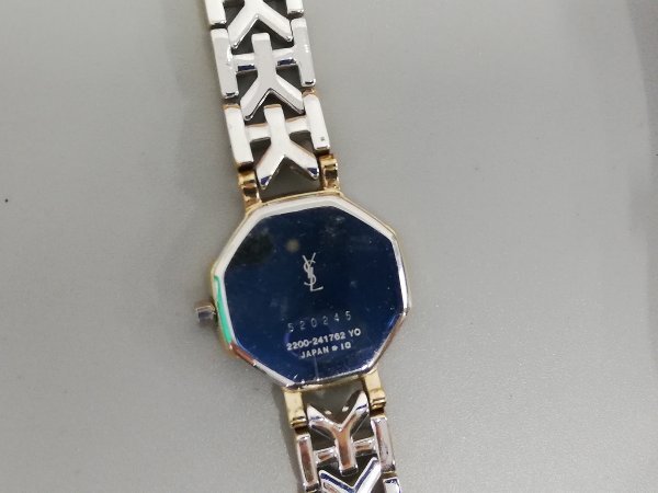 0503B32　時計　腕時計　ジャンク品　おまとめ　GIVENCHY　CASIO　クレージュ　イヴサンローラン　など_画像6