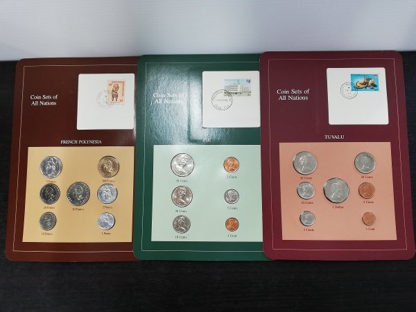 0503T3　記念コイン　COIN SETS OF ALL NATIONS　おまとめ26枚　ウクライナ　ジブラルタル　バヌアツ　など_画像4