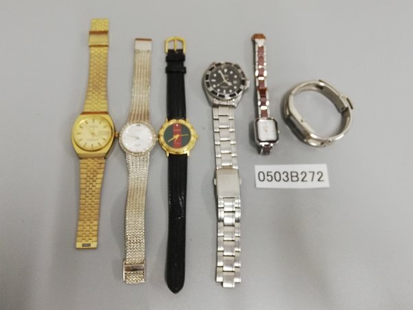 0503B272　時計　腕時計　ジャンク品　おまとめ　LUCIO　VOSCO　CASIO　CITIZEN　など_画像1